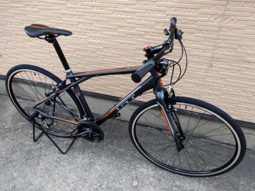 全国送料無料　GT　クロスバイク　Tachyon　タキオン　レアモデル GT Tachyon 1.0 Hybrid Bikes, Hybrid bikes, Multi-speed