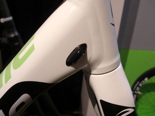 Cannondale%E3%80%802014%EF%BE%93%EF%BE%83%EF%BE%9E%EF%BE%99050.JPG