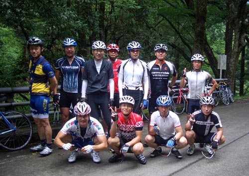 2011%207%2010%20SMR%E9%9B%86%E5%90%882.JPG