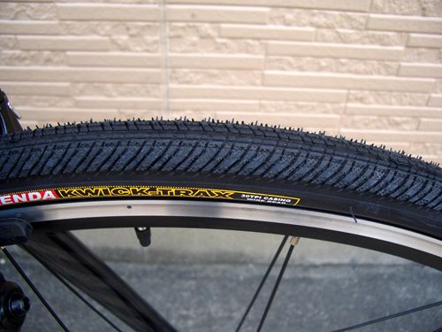 2012Ca%EF%BD%B8%EF%BD%B2%EF%BD%AF%EF%BD%B84BLU008.JPG