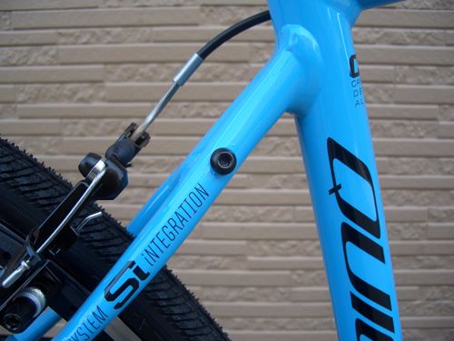 2012Ca%EF%BD%B8%EF%BD%B2%EF%BD%AF%EF%BD%B84BLU019.JPG