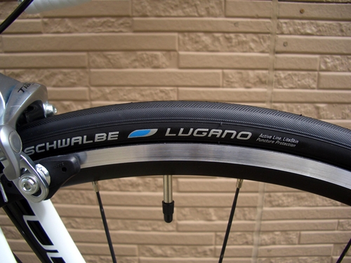 2012CaCAAD8-6WHT006.JPG