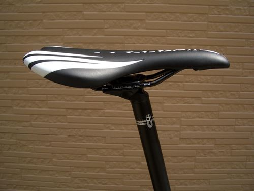 2012CaCAAD8BLK009.JPG