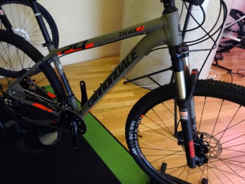 2015Cannondale%E5%B1%95%E7%A4%BA%E4%BC%9A321.JPG