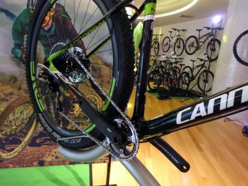 2015Cannondale%E5%B1%95%E7%A4%BA%E4%BC%9A393.JPG
