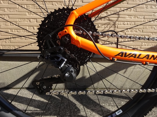 自転車本体 GT AVALANCHE Elite V2 2022' GT AVALANCHE Elite V2-(新潟の自転車のプロショップ-佐々木輪店)