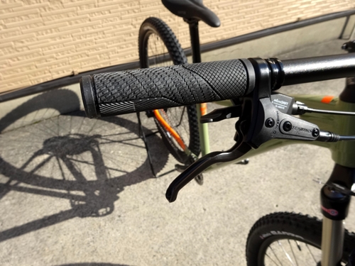 自転車本体 GT AVALANCHE Elite V2 Avalanche Elite – GT Bicycles