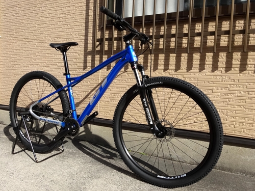 GT 22 AVALANCHE COMP V2 9013721 | 自転車、ゴルフ、アウトドア