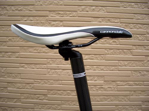CAAD8BLU%E3%80%80%EF%BD%BB%EF%BE%84%EF%BE%9E%EF%BE%99%E6%A8%AA.jpg