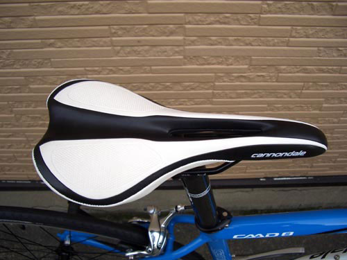 CAAD8BUL%E3%80%80%EF%BD%BB%EF%BE%84%EF%BE%9E%EF%BE%99%E4%B8%8A.jpg