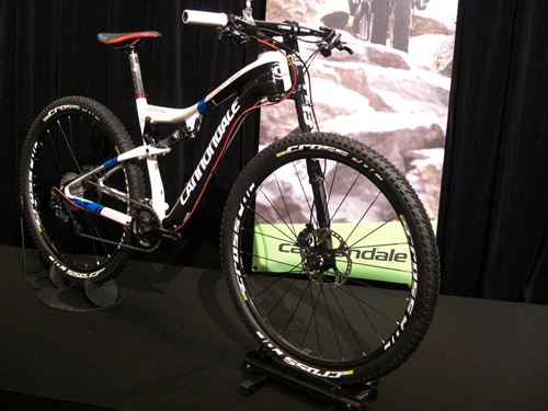 Cannondale%E3%80%802014%EF%BE%93%EF%BE%83%EF%BE%9E%EF%BE%99230.JPG