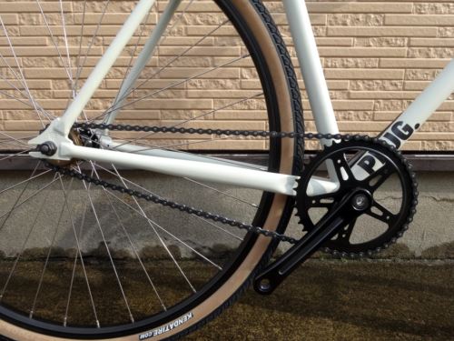 ChargeBikes%20PLUG%200000.JPG