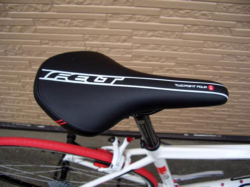 FELT%E3%80%80Z100%E3%80%80%EF%BD%BB%EF%BE%84%EF%BE%9E%EF%BE%99%E4%B8%8A.jpg